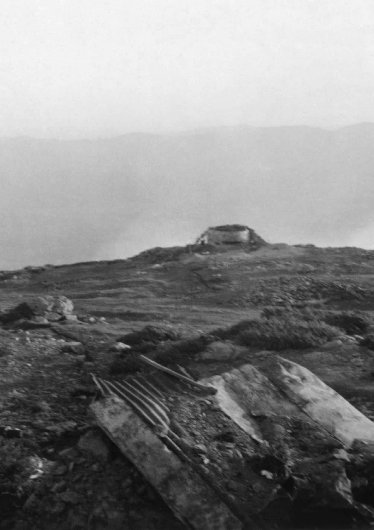 Περιοχή Σερρών, 6 Απριλίου 1941. Το Πολυβολείο υπ’ αριθ. 8 μετά το πέρας της μάχης στην τοποθεσία Ομορφοπλαγιά