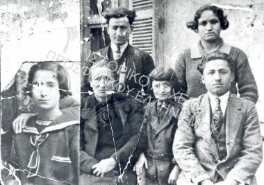 Συλλογή Αδαμτσίλογλου - Κωνσταντινίδου Ευσεβίας.