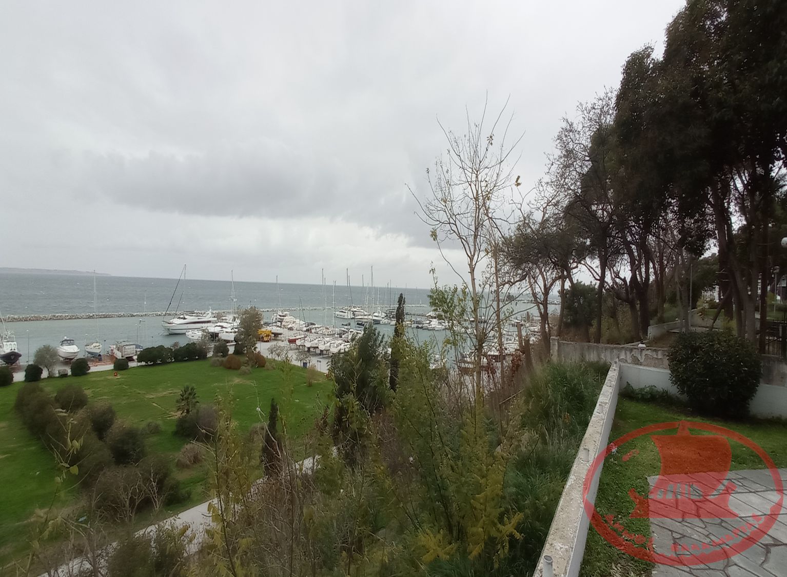 Παραλία Αρετσούς