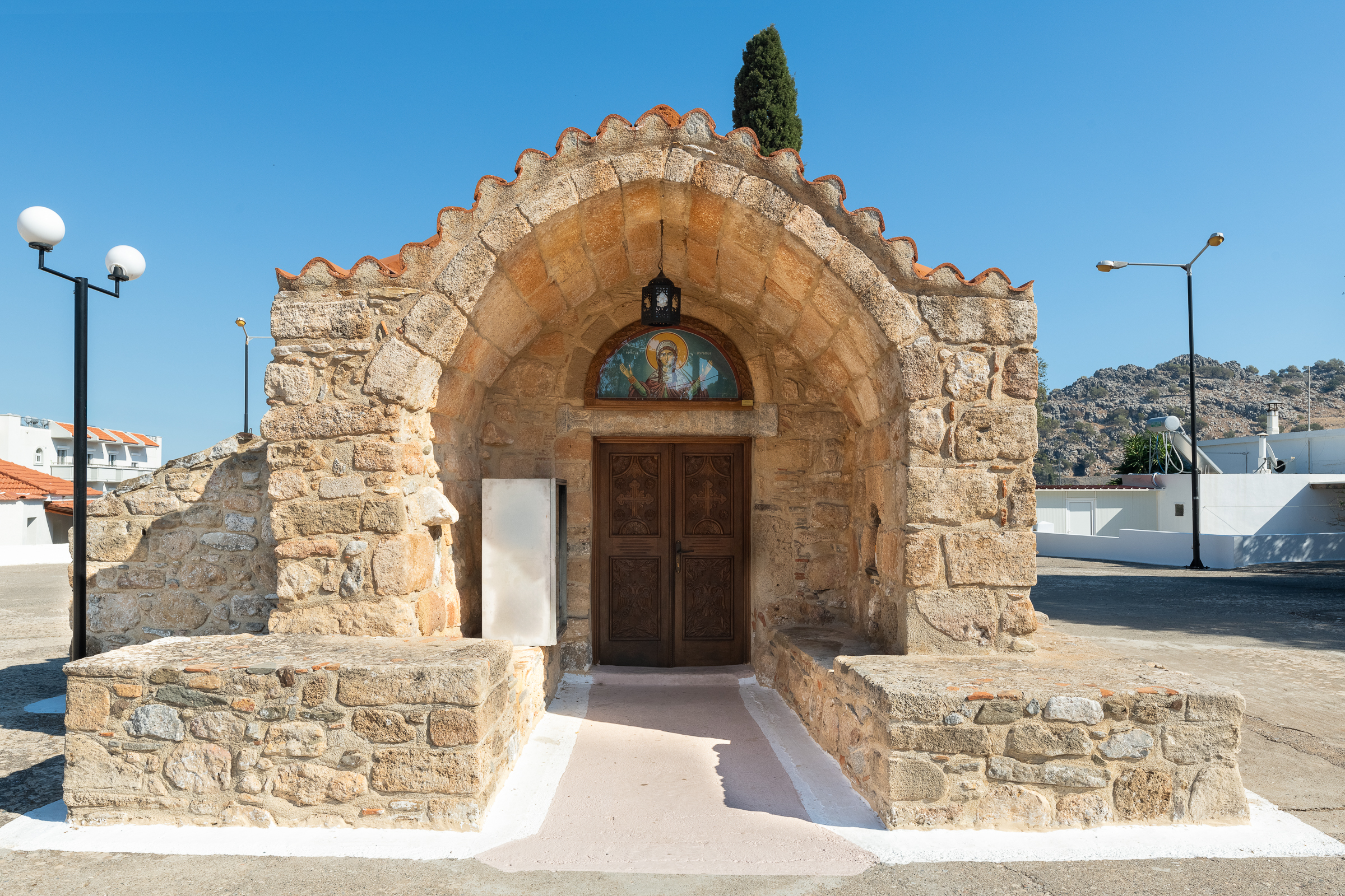 Αγία Κυριακή, Κάλαθος