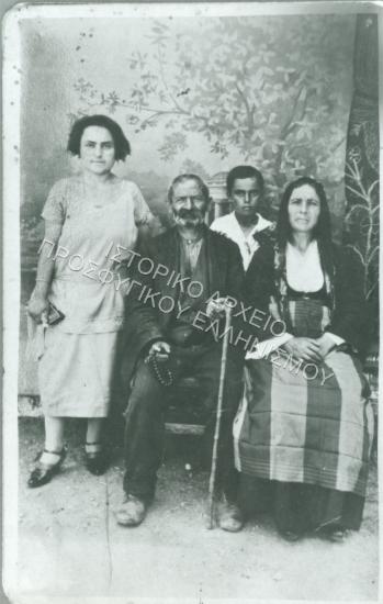 Συλλογή Κοκκά Ευτυχία (ΦΙΑΠΕ 2004)