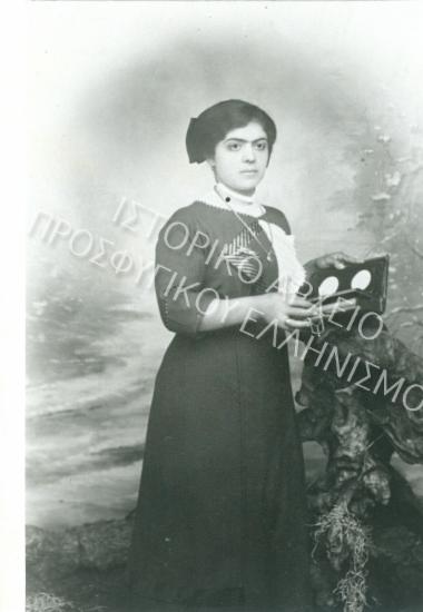 Συλλογή Ζαχαριάδη Μηνά.