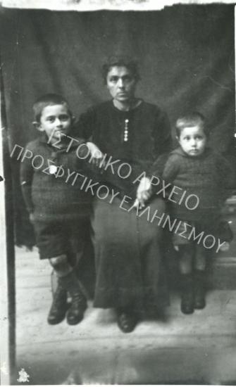 Συλλογή Ζαχαριάδη Μηνά.