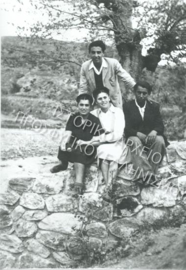 Συλλογή Αβραμίδου - Κατσιανούνη Γεωργία.