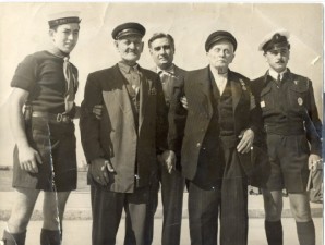 Κατάθεση στεφάνων στην προτομή του ναυάρχου Νικολάου Βότση