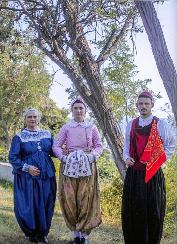 Παραδοσιακές φορεσιές Προποντίδας