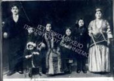 Συλλογή Αρβανιτίδου - Παπαντωνίου Χρυσούλα.