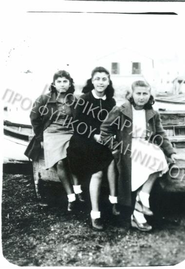 Συλλογή Τζιβελέκη Ωραιοζήλης.