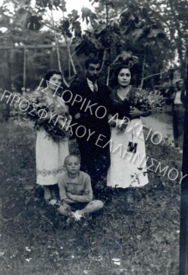 Συλλογή Κοκκά Ευτυχίας.