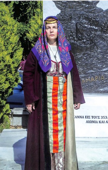 Παραδοσιακή κοδεσπαινιακή φορεσιά Πόντου