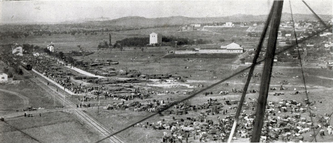 Σαράντα Εκκλησιές Αν. Θράκης. Πρόσφυγες στο Σιδηροδρομικό Σταθμό.