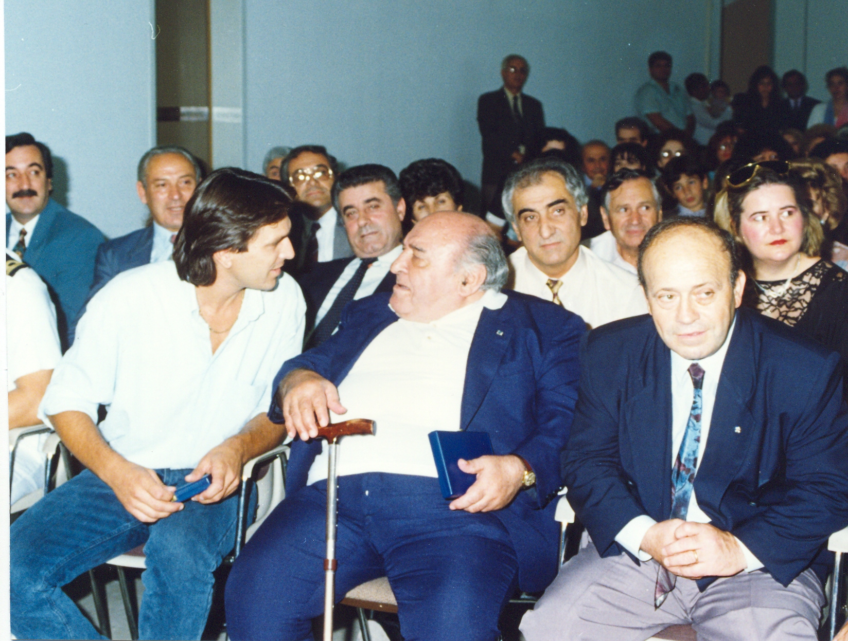 Εορτασμός των 60χρονων του Συλλόγου Ναυάρχου Βότση στο Δημαρχείο Καλαμαριάς με απονομή τιμητικών πλακετών.