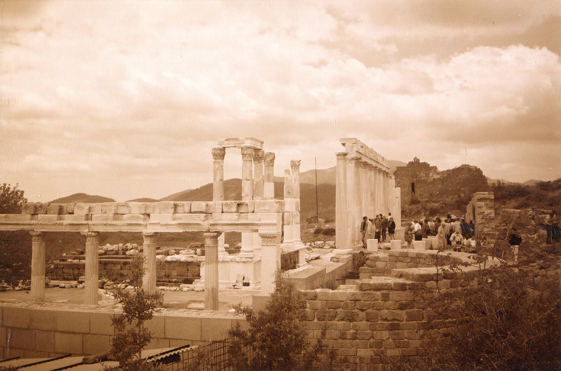 Αρχαιολογικός χώρος- ναός, παράλια Μ. Ασίας