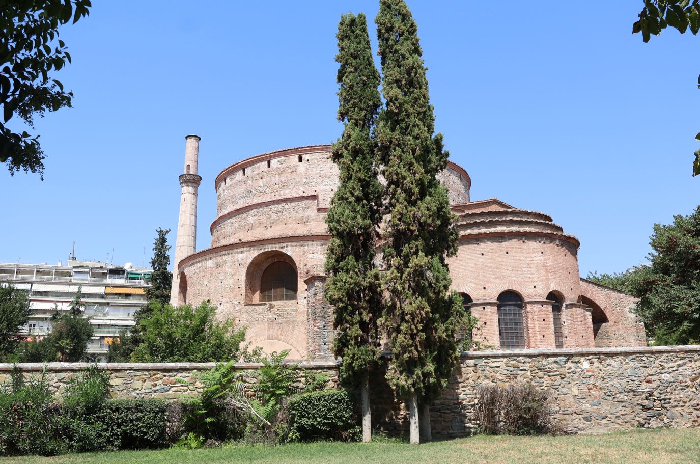 H Ροτόντα από τα ανατολικά