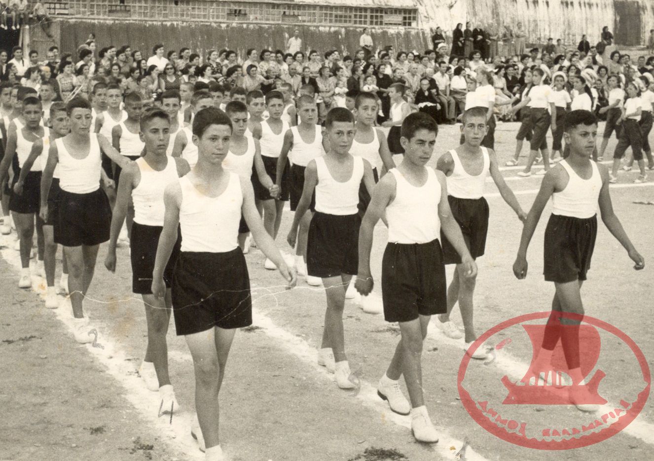 Γυμναστικές Επιδείξεις στο Γήπεδο του Αριστοτέλη το Ε’ Δημοτικό Σχολείο της Αρετσούς
