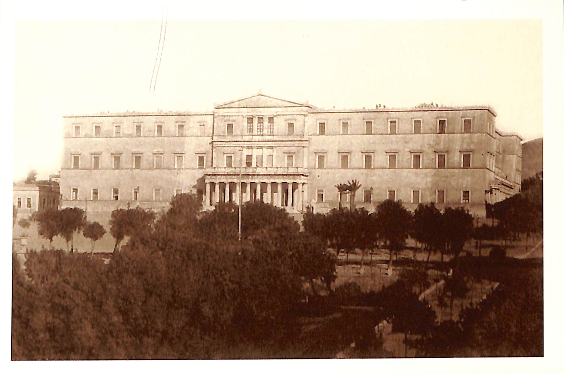 Τα Βασιλικά Ανάκτορα το 1890