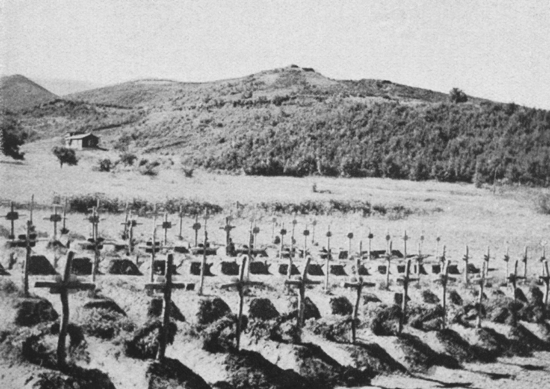 Περιοχή Δράμας, Απρίλιος 1941. Νεοσύστατο νεκροταφείο Γερμανών στρατιωτών που σκοτώθηκαν στο Οχυρό Περιθώρι και ετάφησαν μετά τις 10 Απριλίου