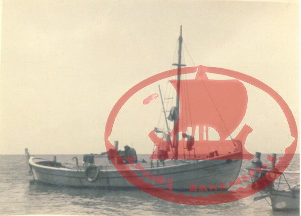 Αρετσού. Το Καΐκι ο Ποσειδών, ιδιοκτησία των αδελφών Νίκου, Πέτρου και Λευτέρη Τσαούση