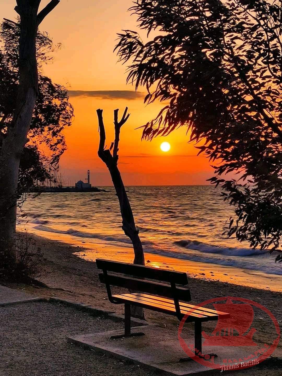 Ωραίο Ηλιοβασίλεμα στο Καραμπουρνάκι
