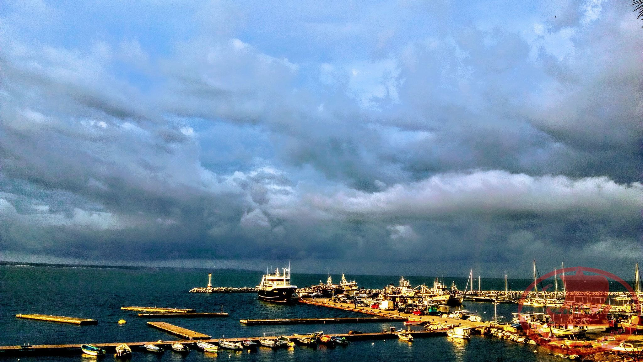 Η Μαρίνα της Αρετσούς, το Λιμανάκι και οι πλωτές εξέδρες της,