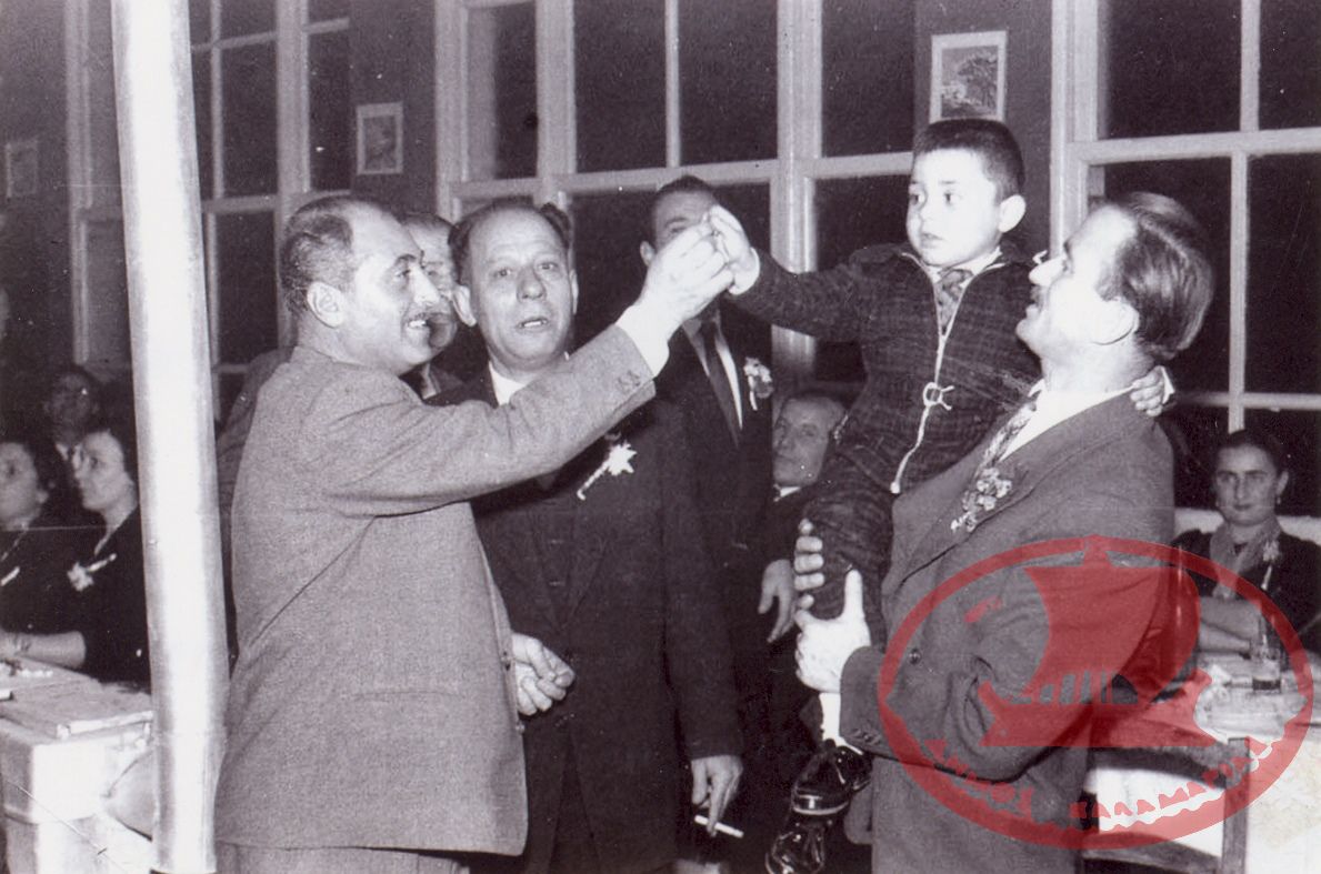 Γαμήλιο γλέντι σε κέντρο της Αρετσούς