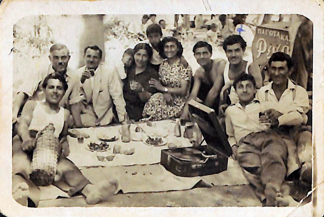Ρήγας Κων/νος, Κρήνη Καλαμαριά, 1946