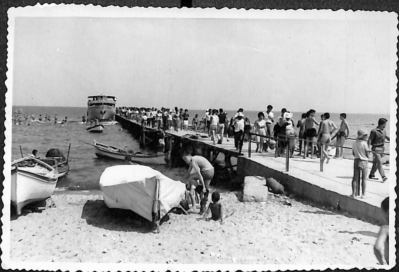 Καραμπουρνάκι, 1949